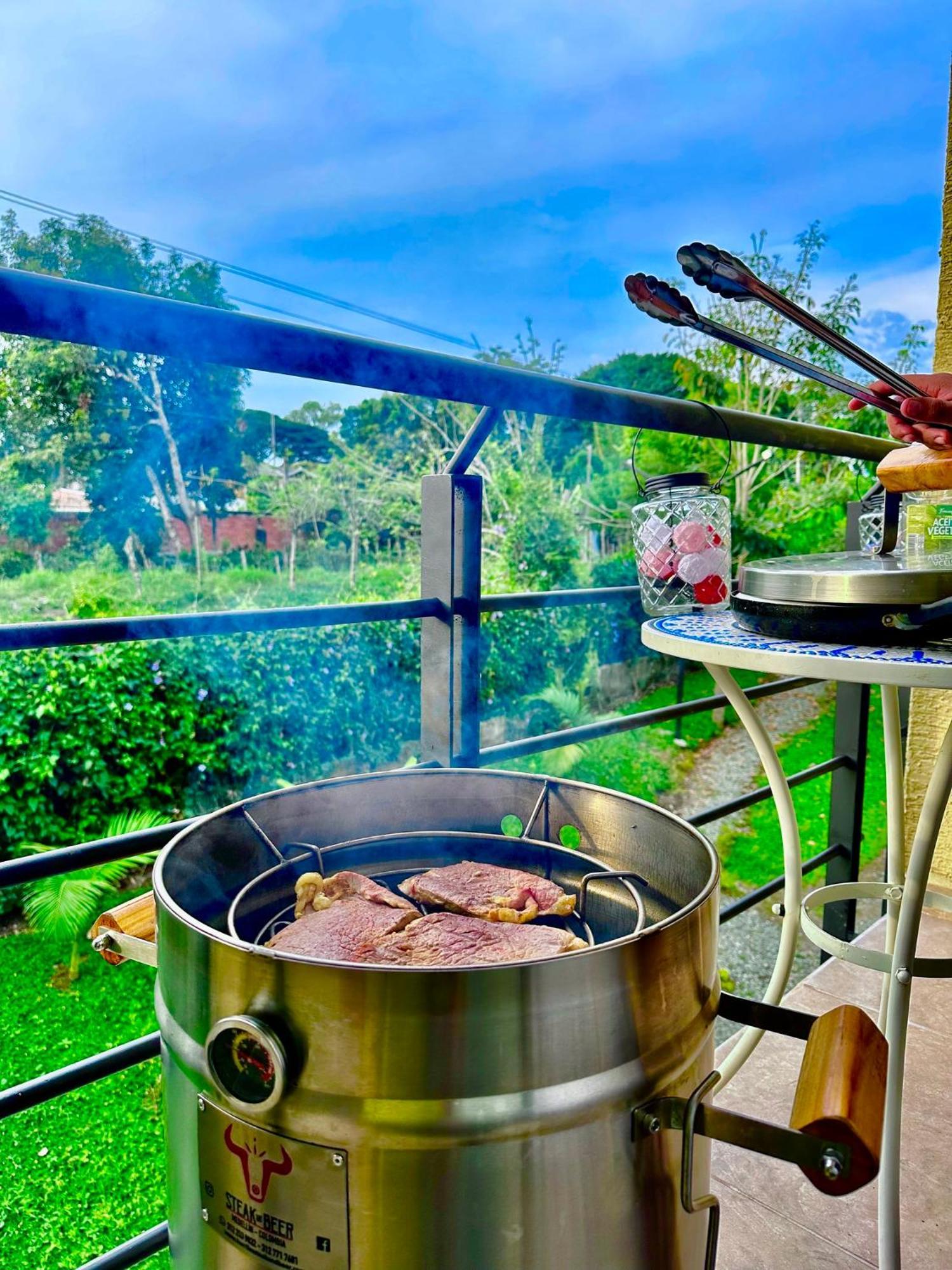 Apartamento Privado Vacacional A 5M Del Aeropuerto, 20 Minutos Del Parque Del Cafe Y Centro De Armenia Con 4 Piscinas, 3 Jacuzzi, Sauna By Molca Xperiences 2H Екстериор снимка