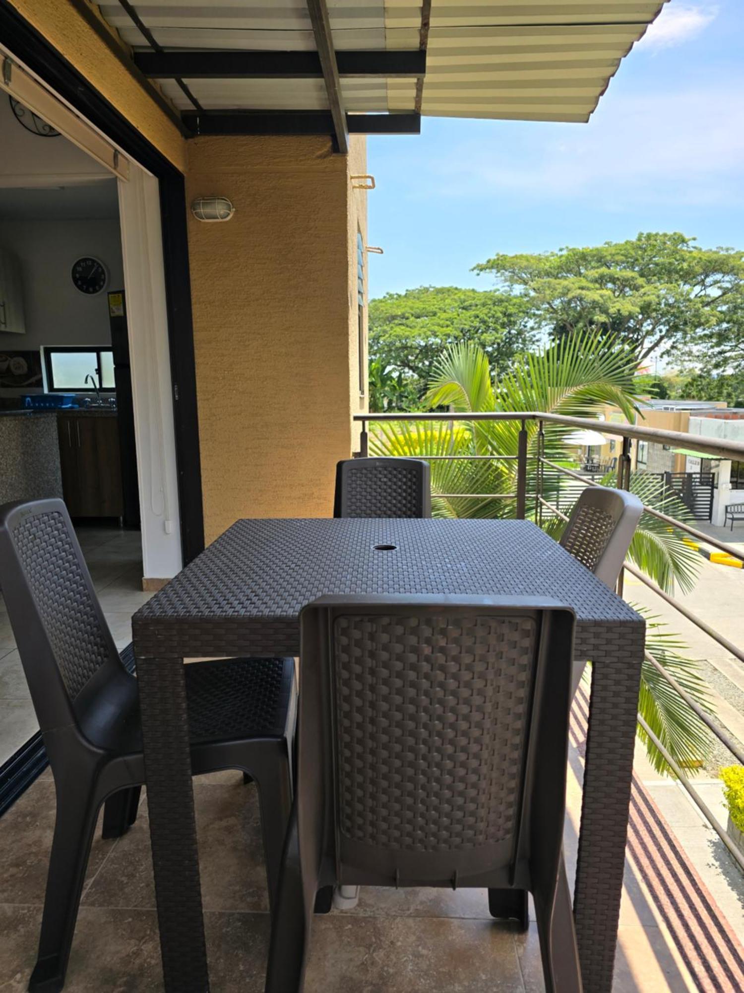 Apartamento Privado Vacacional A 5M Del Aeropuerto, 20 Minutos Del Parque Del Cafe Y Centro De Armenia Con 4 Piscinas, 3 Jacuzzi, Sauna By Molca Xperiences 2H Екстериор снимка
